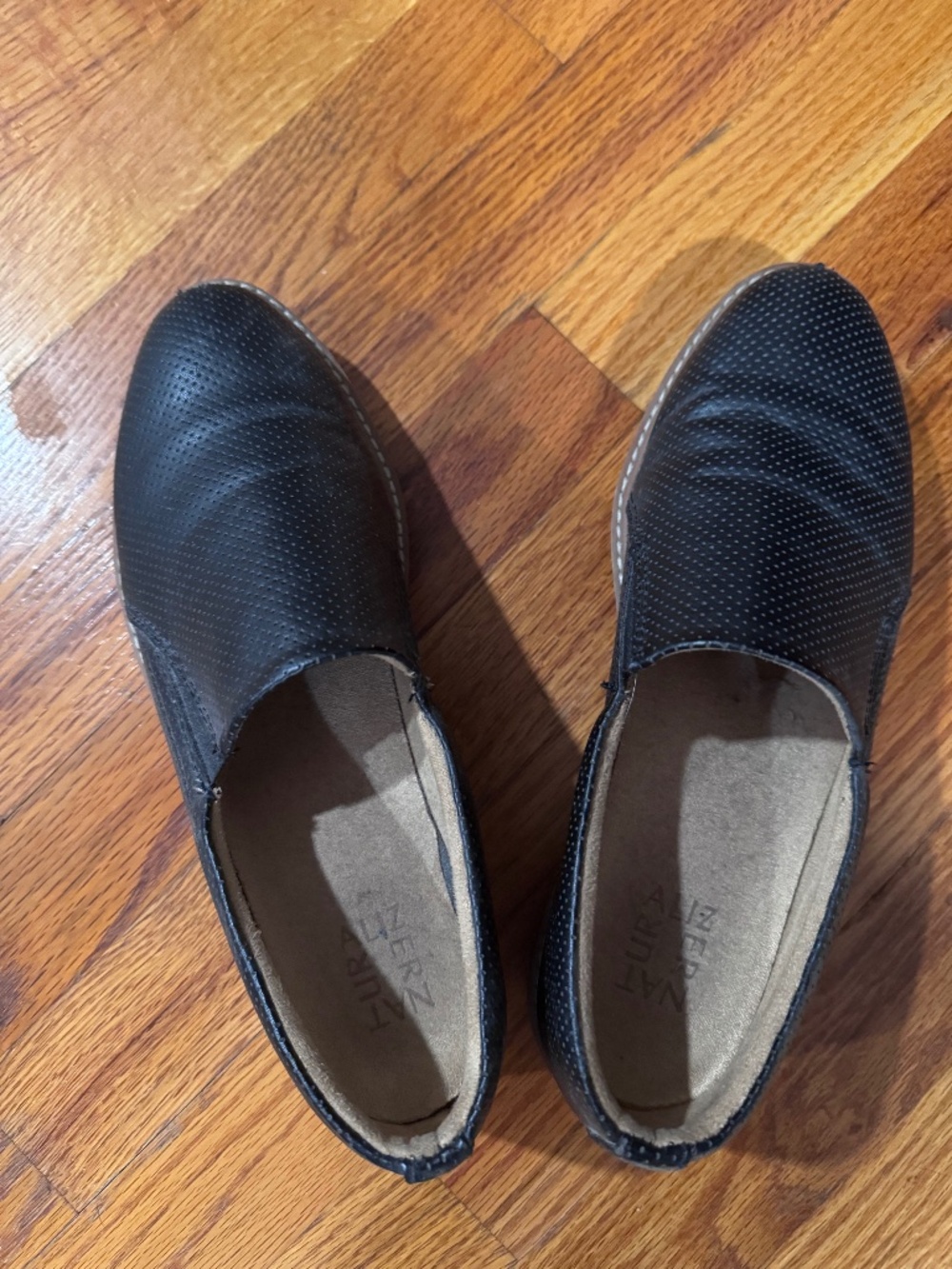 NATURALIZER LOAFERS LIKE NEW SIZE 9